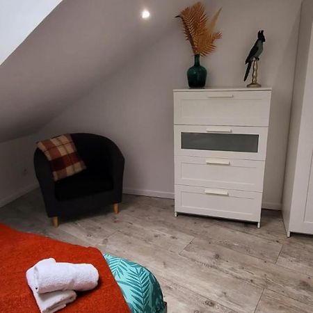 Nalan Orrygeois, Spa, Sauna, Proche Asterix ภายนอก รูปภาพ